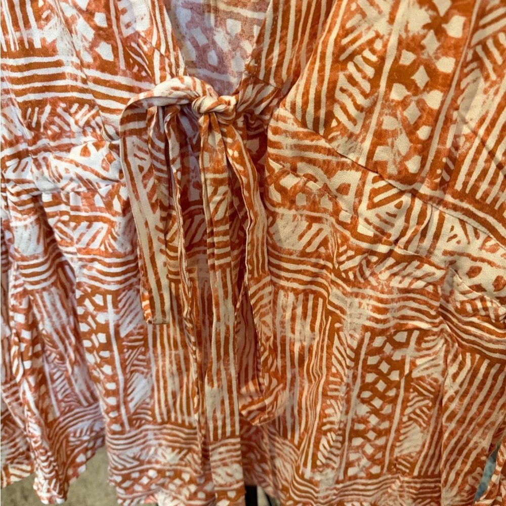 Heyson Babydoll Orange Blouse- NWT - Picture 3 of 4